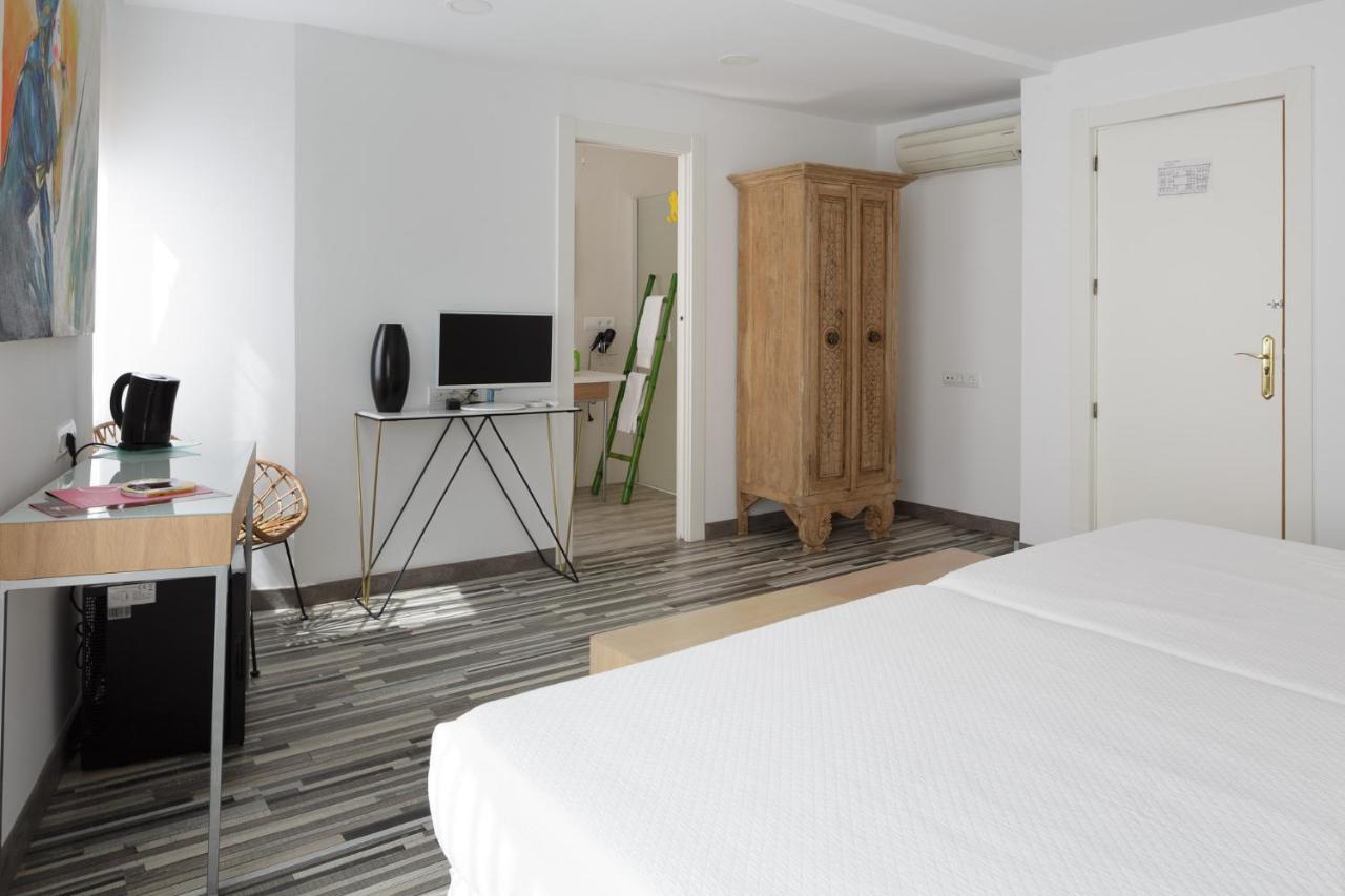 Hotel Alamo